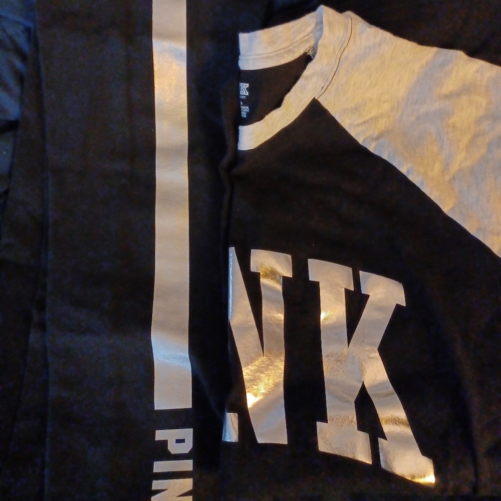 PINK/VICTORIA SECRET LEGGING T-SHIRT BUNDLE